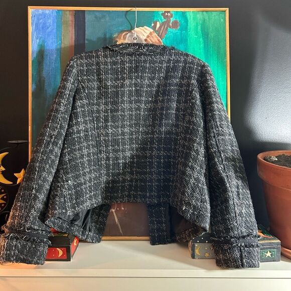 Chic Black and White Tweed Blazer XL - Picture 2 of 12